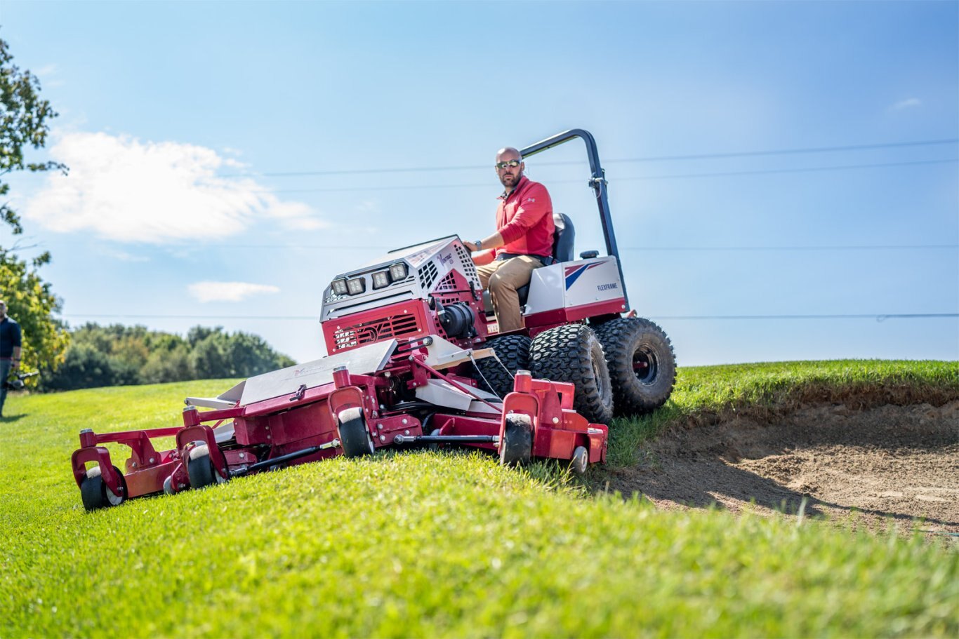 Ventrac MJ840 Contour Mower