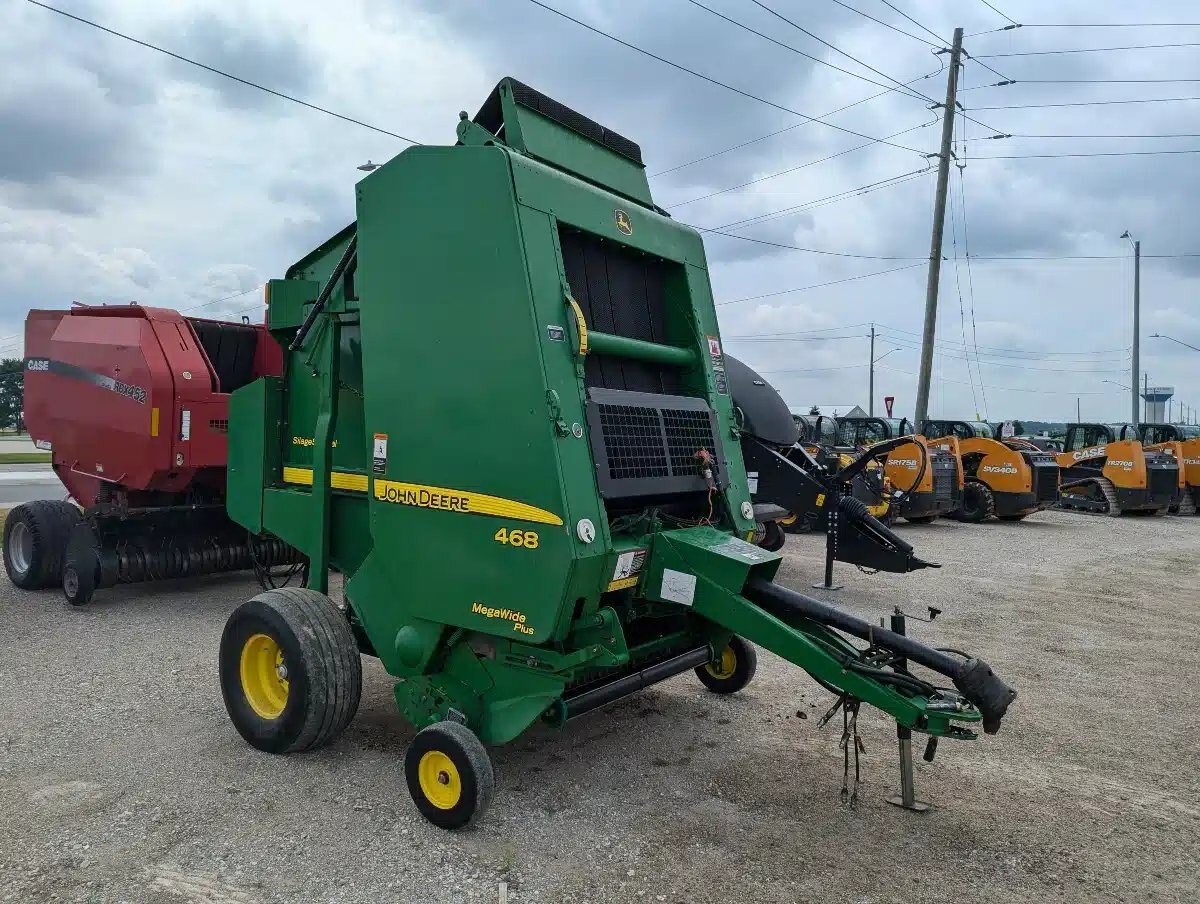 2010 John Deere 468SS