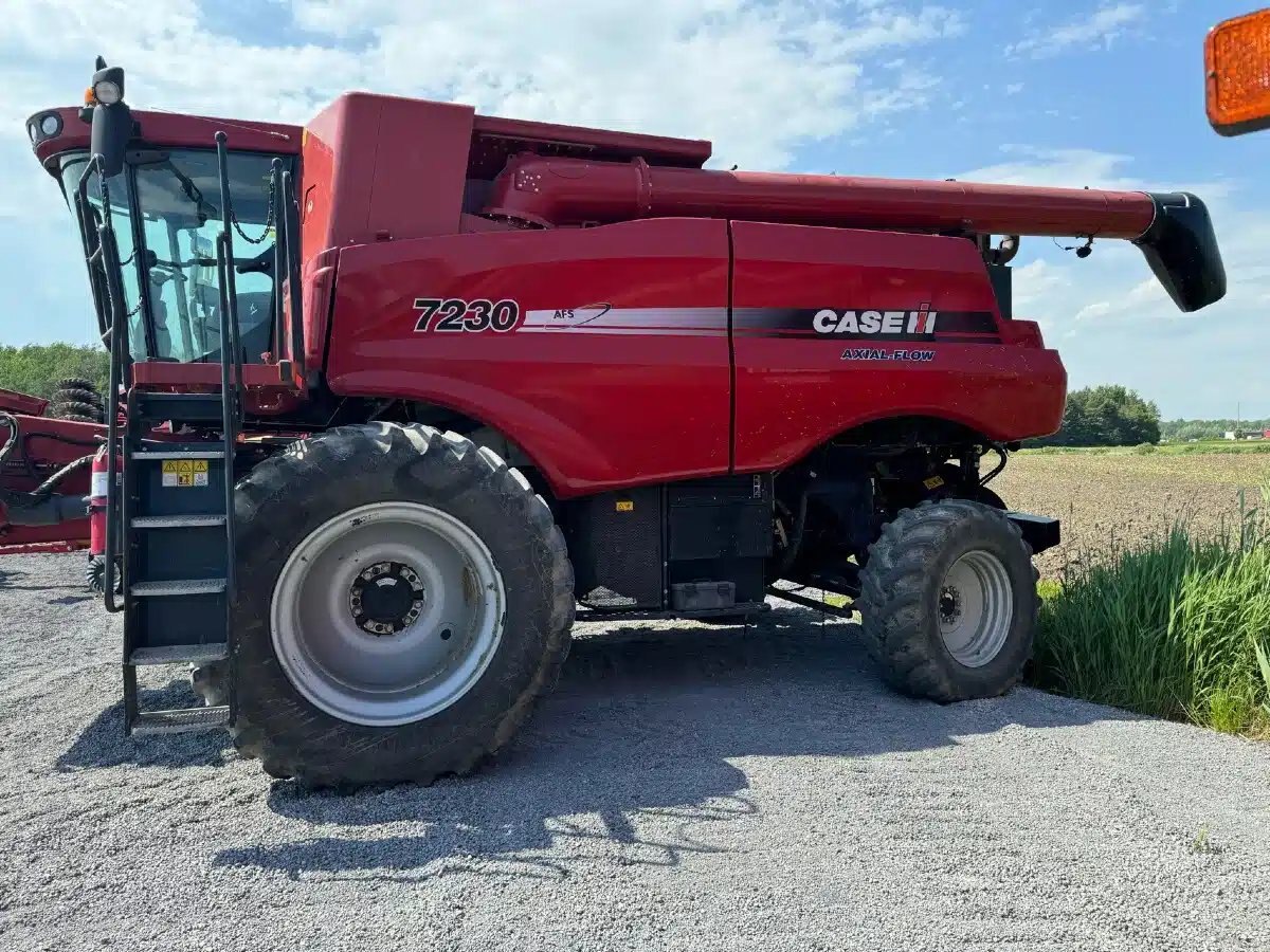 2012 Case IH 7230