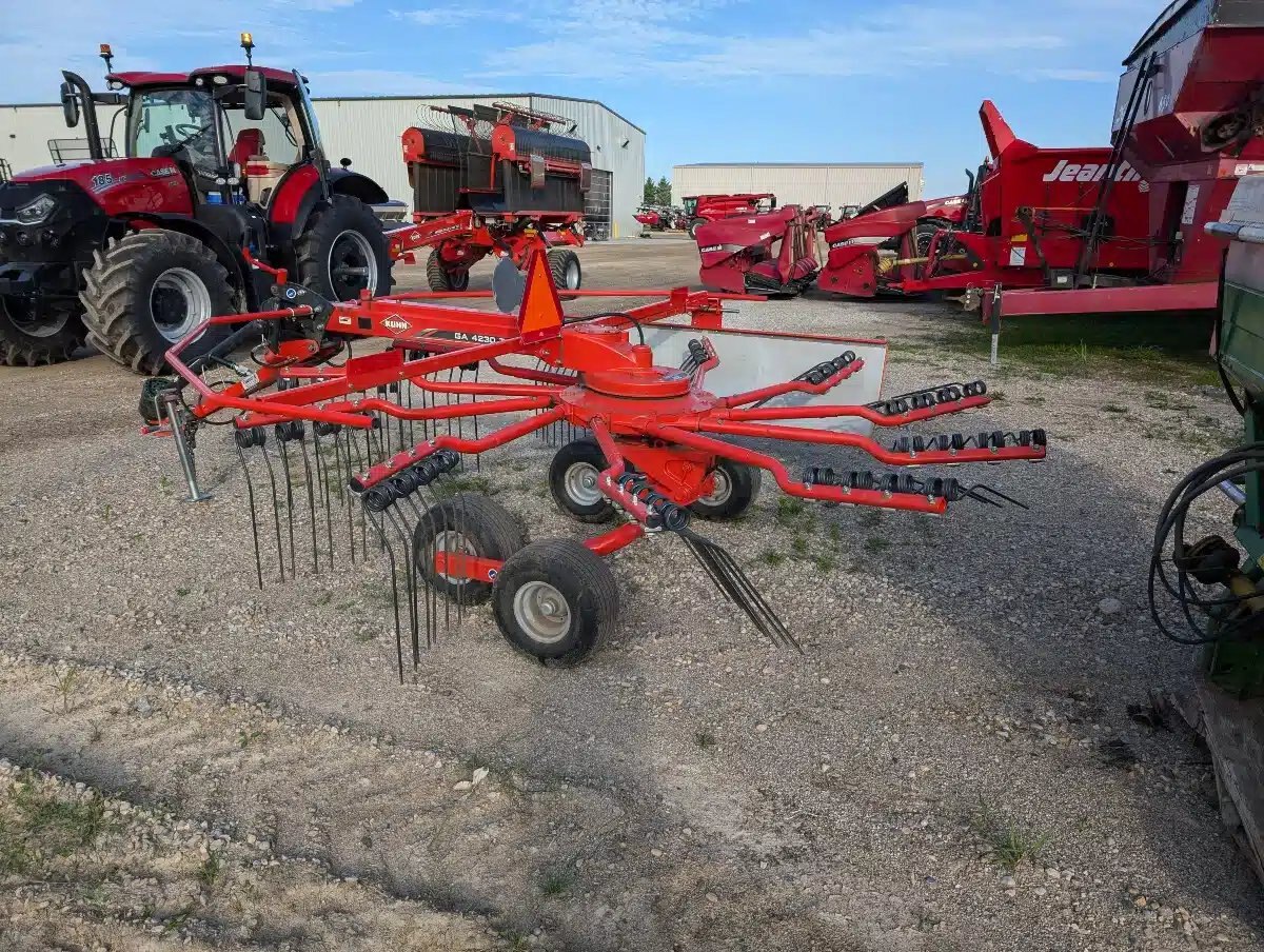 2023 Kuhn GA4232T