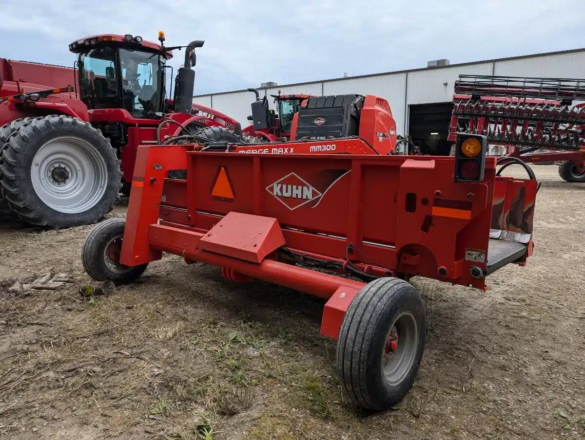 2009 Kuhn MM 300