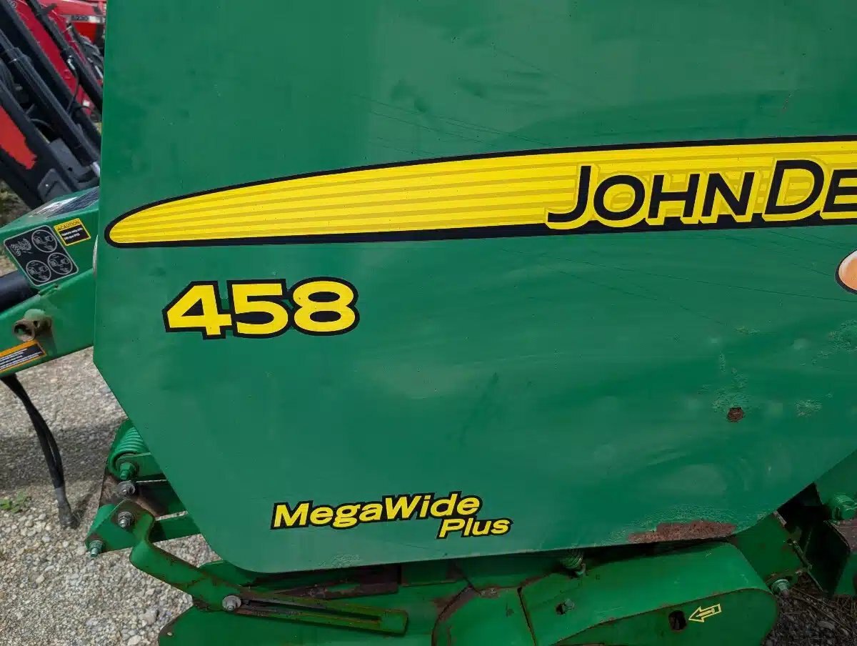 2009 John Deere 458