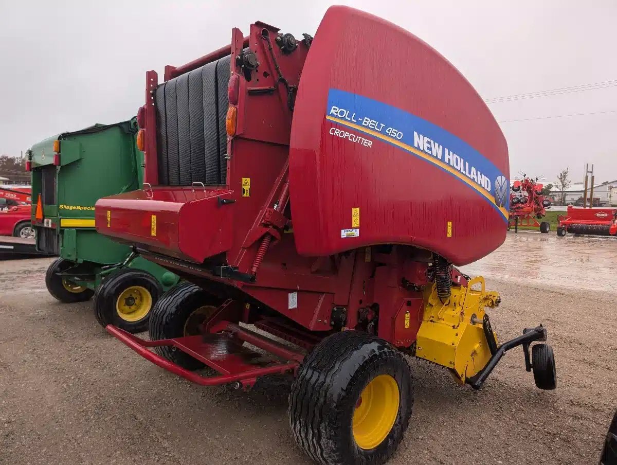 2017 New Holland ROLL BELT 450