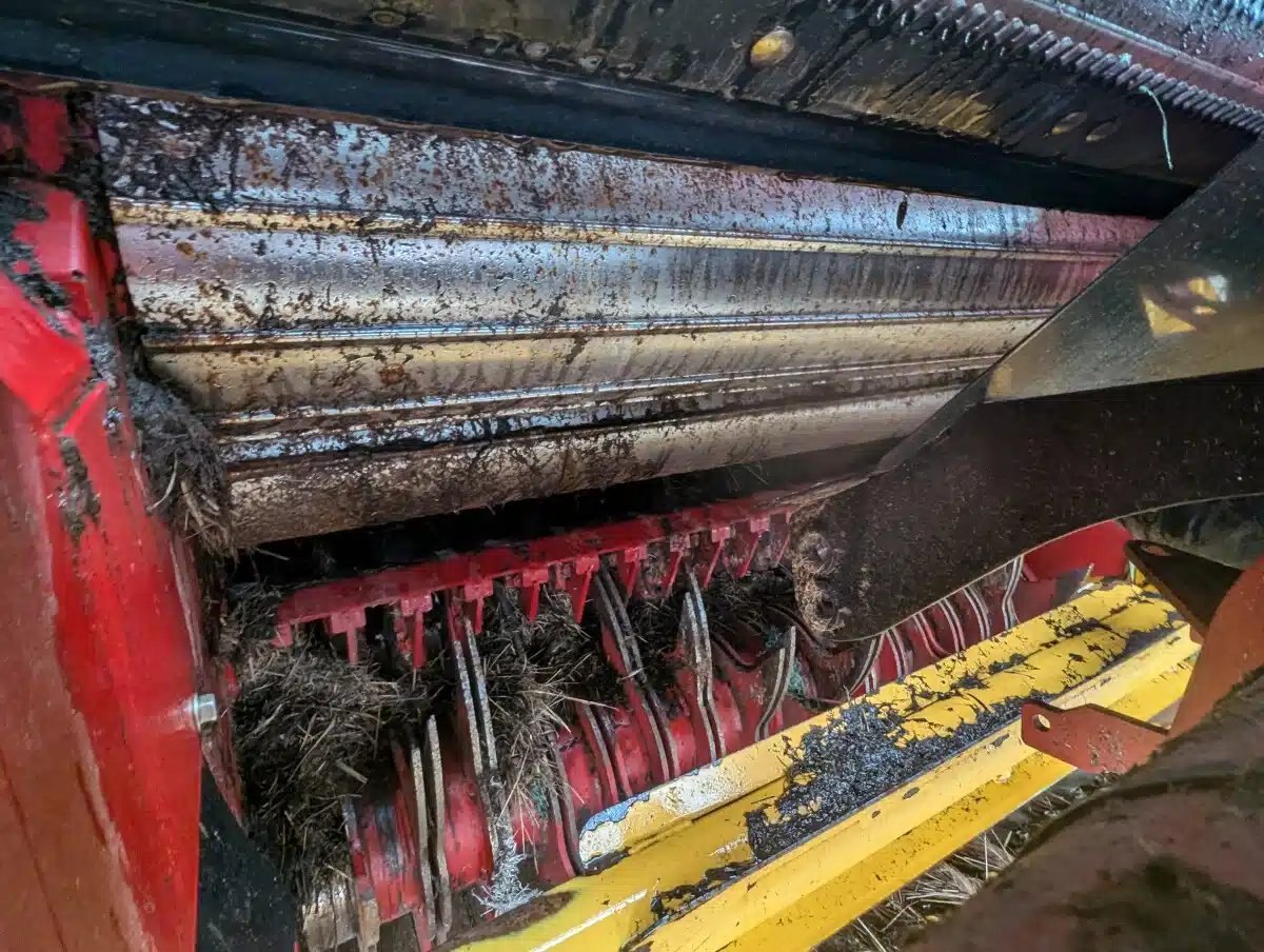 2017 New Holland ROLL BELT 450