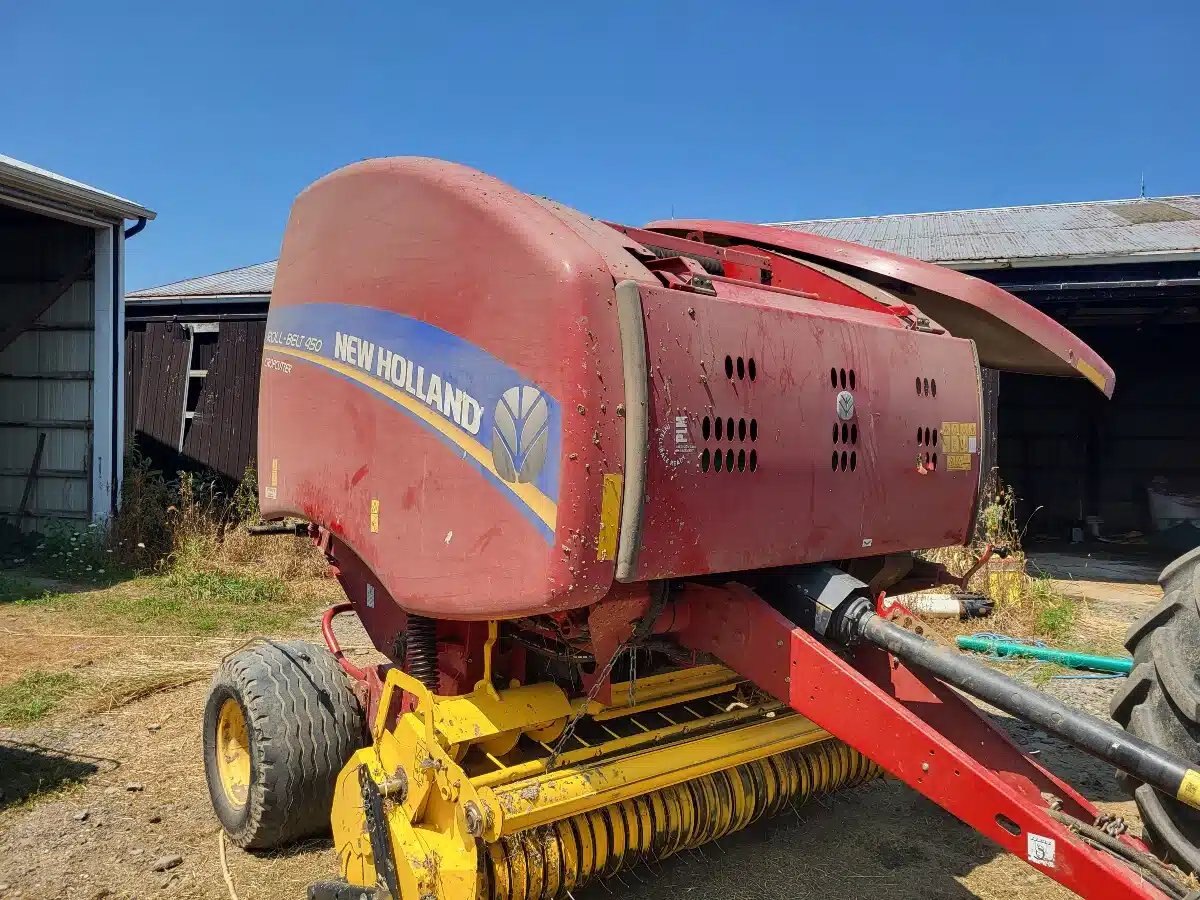 2017 New Holland ROLL-BELT 450