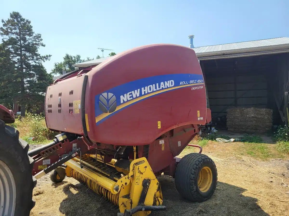 2017 New Holland ROLL BELT 450