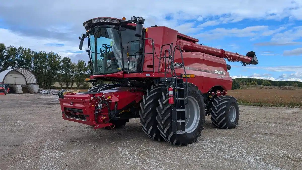 2023 Case IH 8250