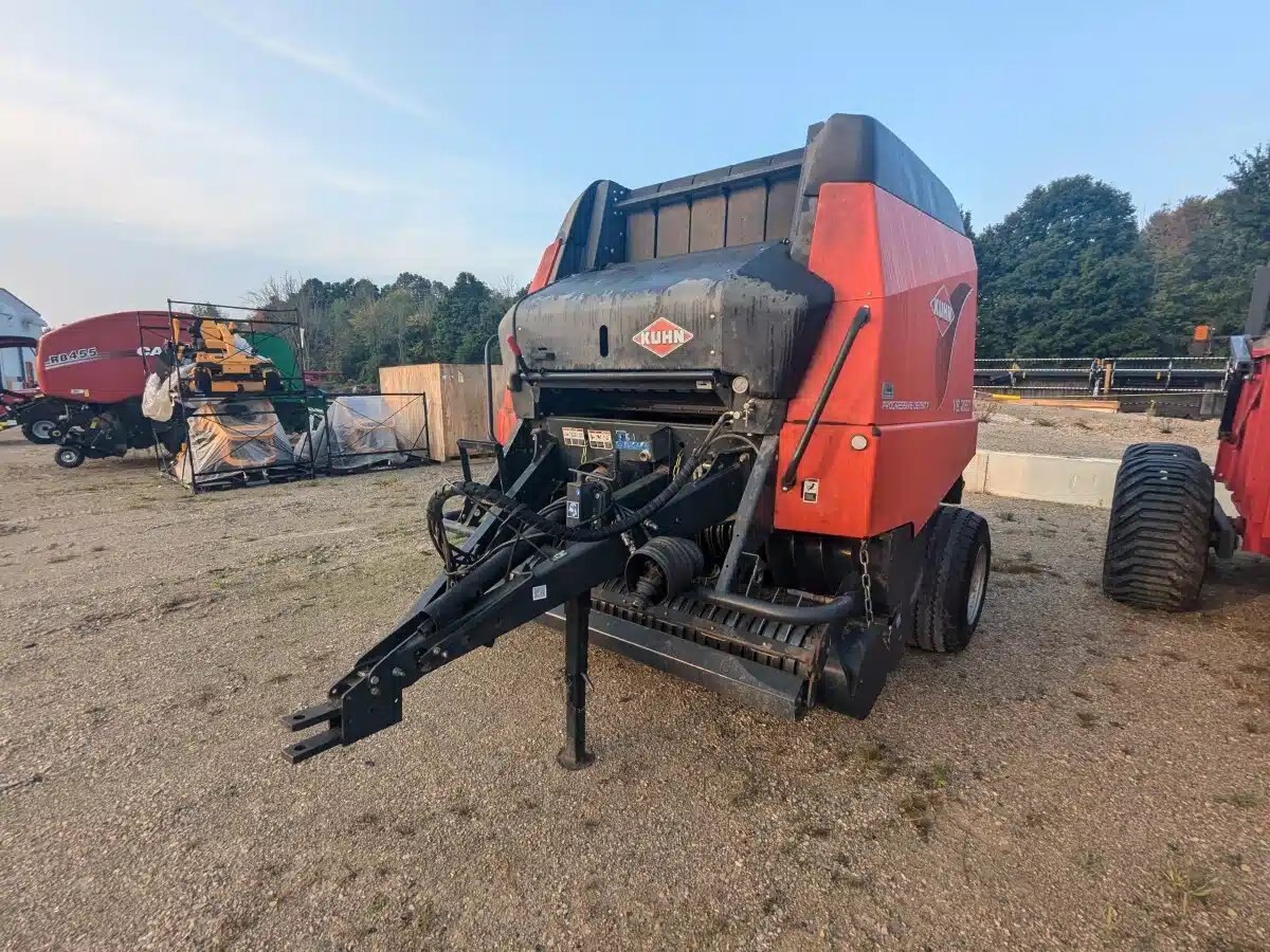 2013 Kuhn VB 2160