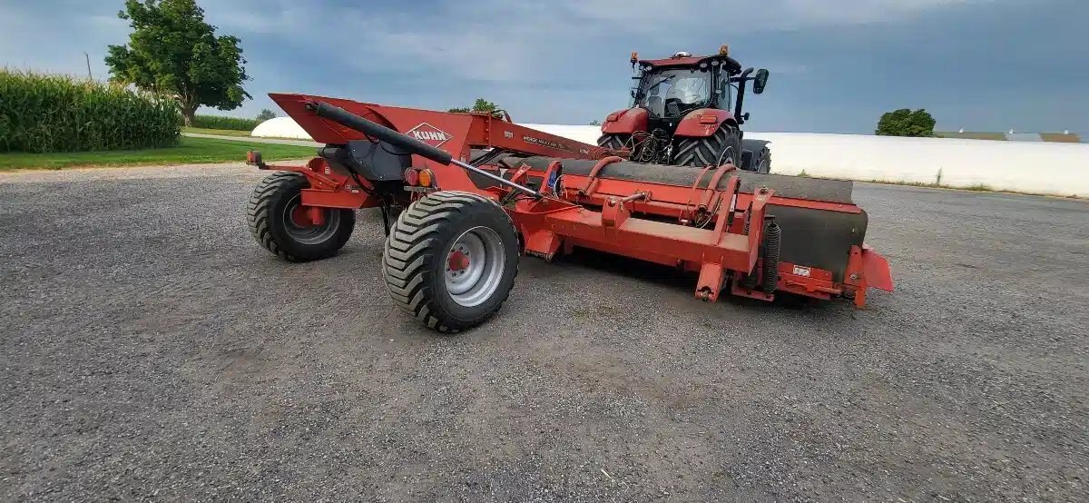 2020 Kuhn MERGE MAXX 700