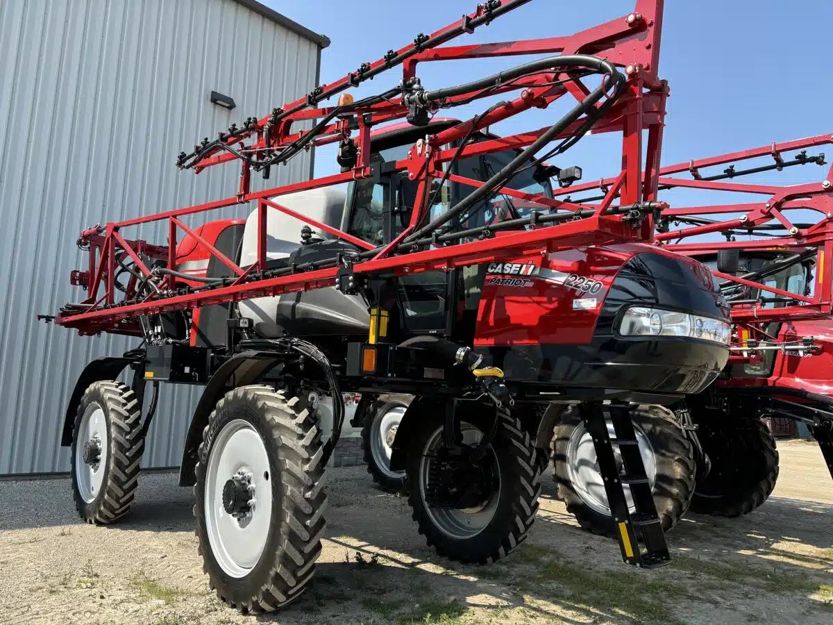 2024 Case IH PATRIOT 2250