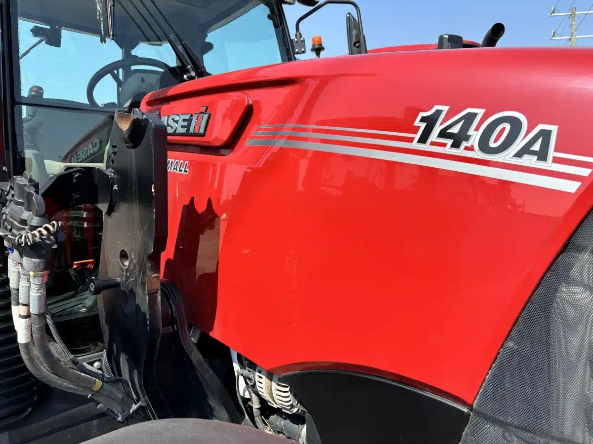 2022 Case IH FARMALL 140A