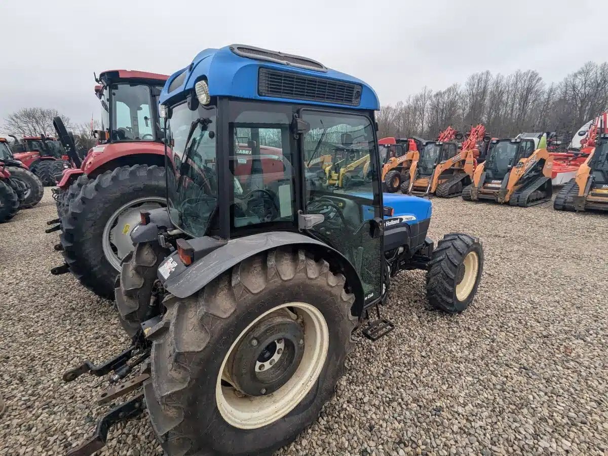 New Holland TN95FA