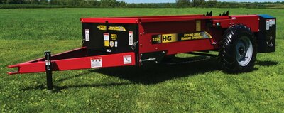 H&S S1280 41.69 Cu. Ft. Struck Per ASAE S324.2 Ground Drive Manure Spreader