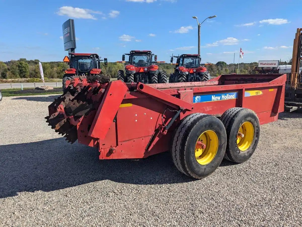 2014 New Holland 195