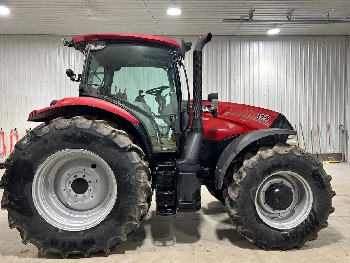 2017 Case IH MAXXUM 125