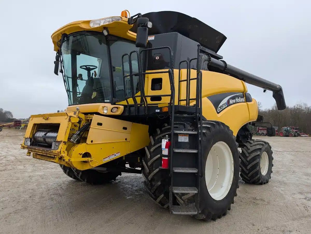 2004 New Holland CR970