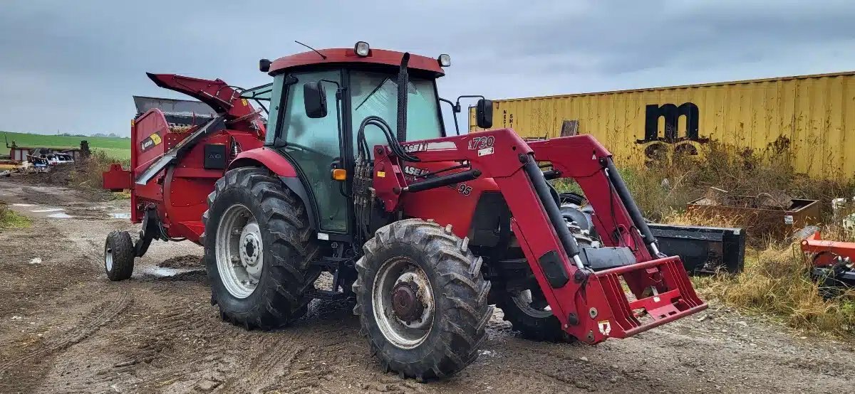 2009 Case IH FARMALL 95