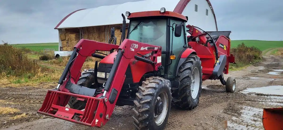 2009 Case IH FARMALL 95