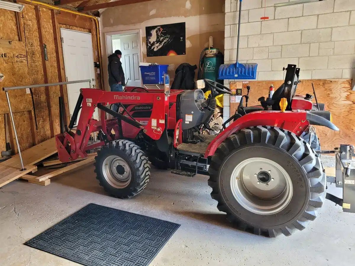 2019 Mahindra 2645