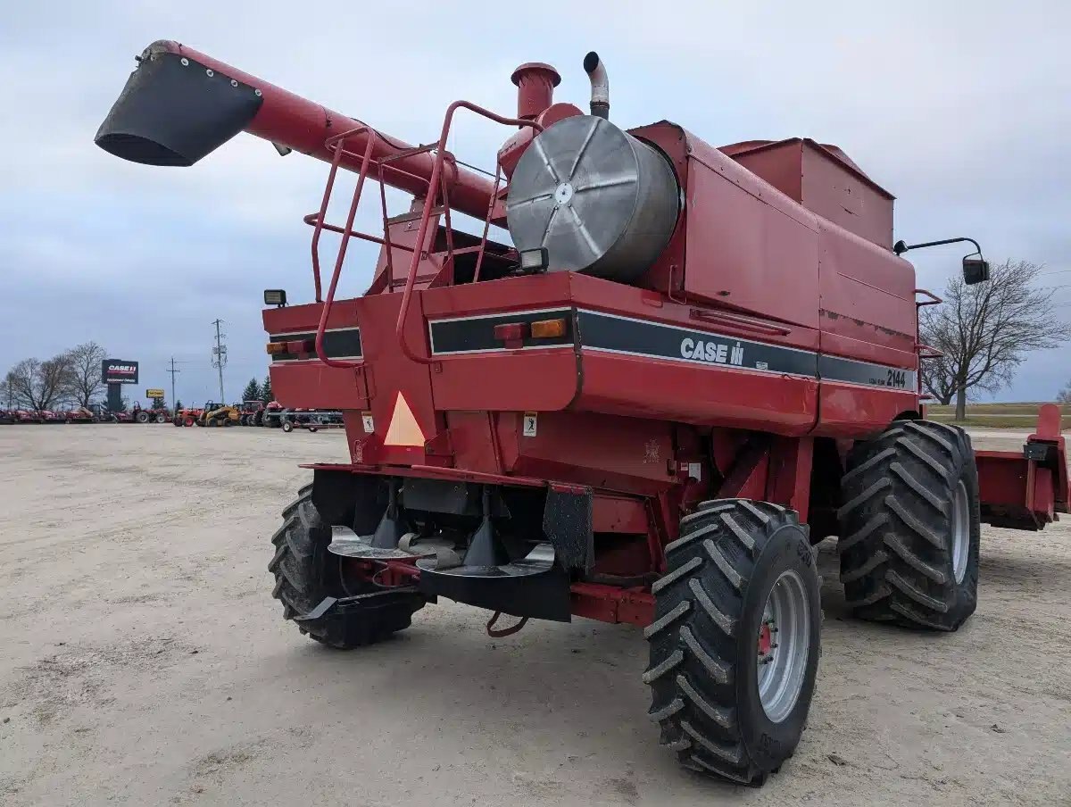 1997 Case IH 2144