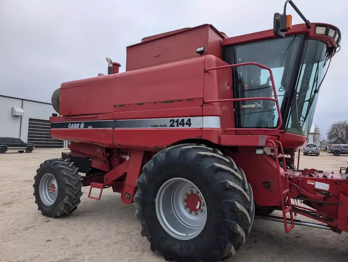 1997 Case IH 2144