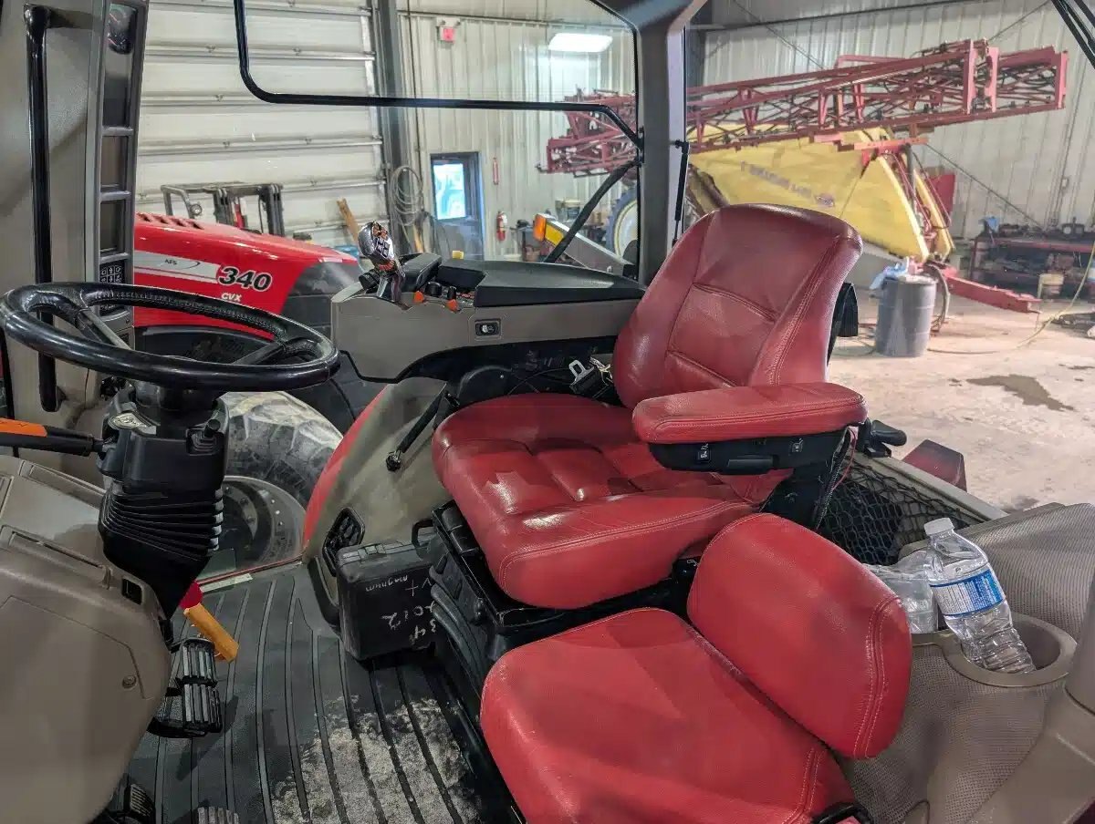 2011 Case IH MAGNUM 225 CVT