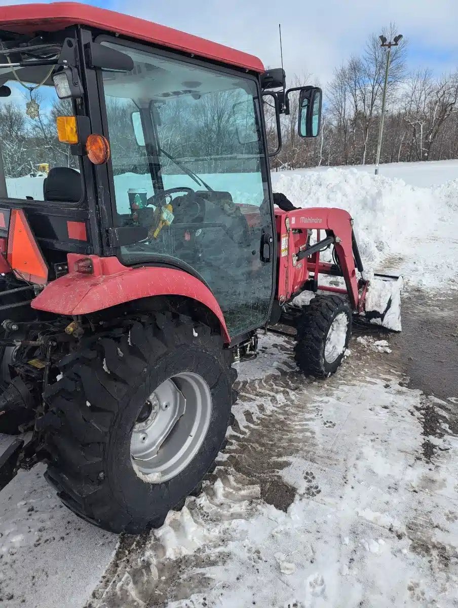 2020 Mahindra 1635 HST