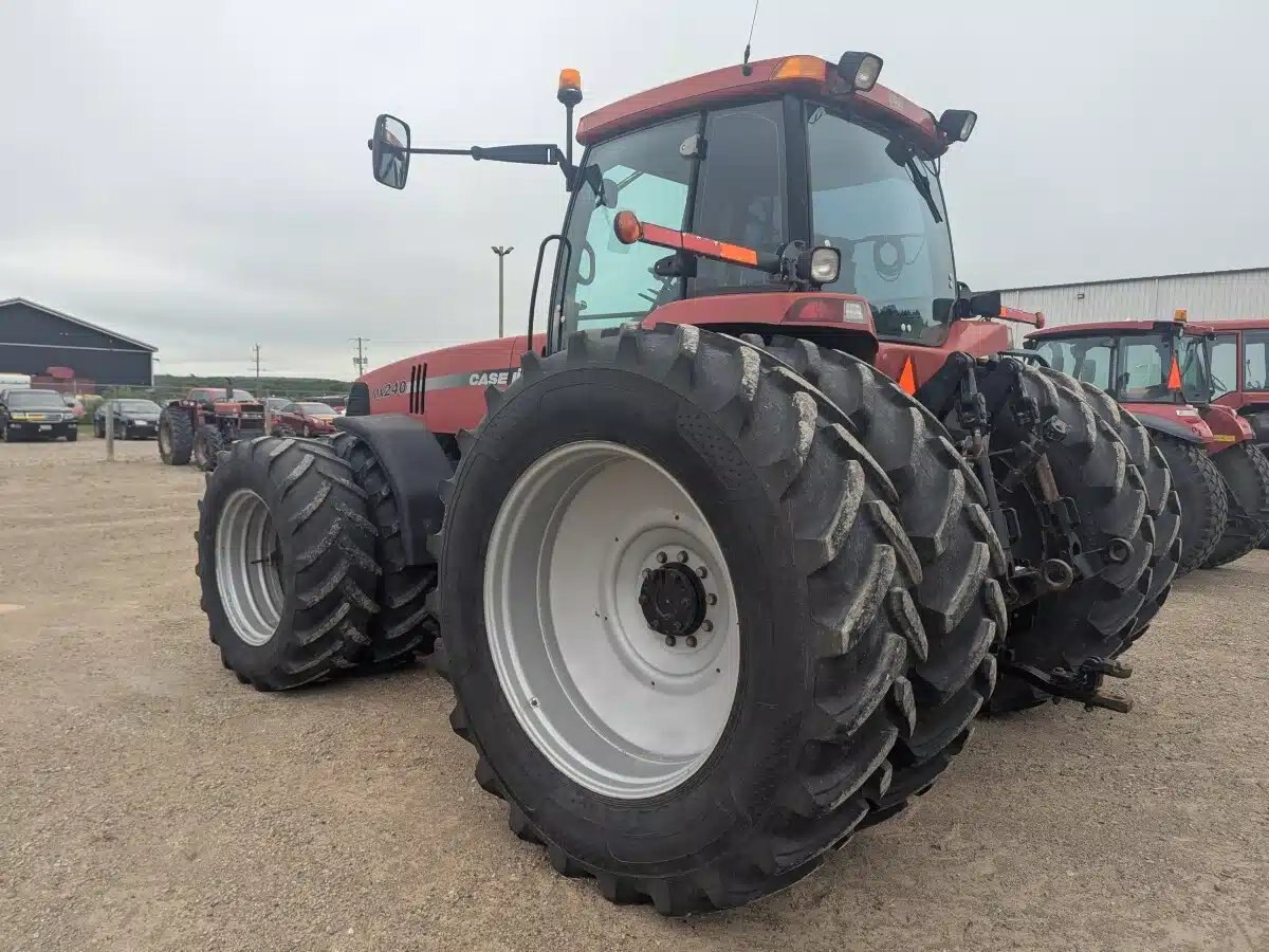 2001 Case IH MX240 Magnum