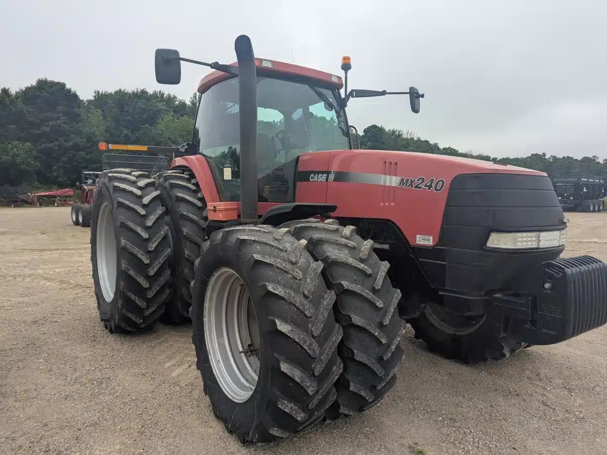 2001 Case IH MX240 Magnum