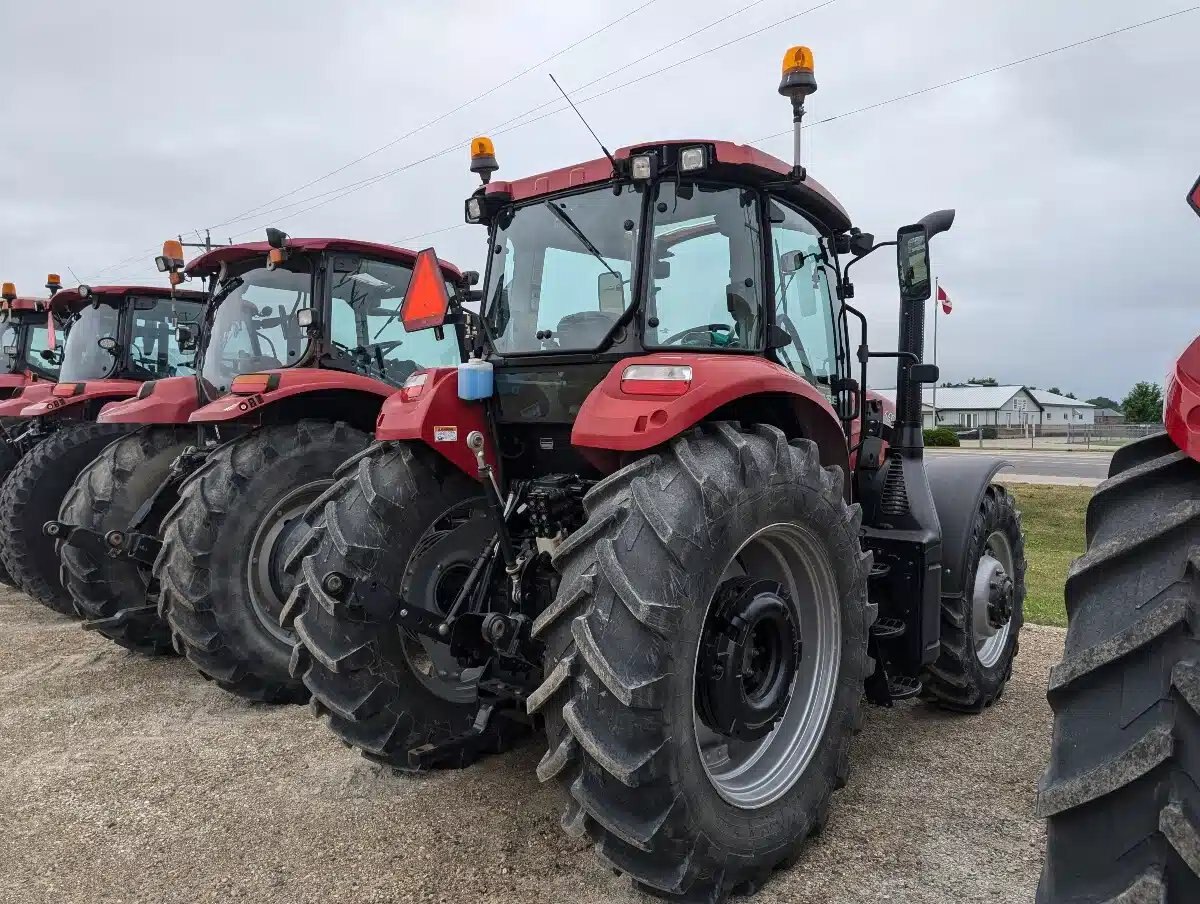2022 Case IH FARMALL 140A