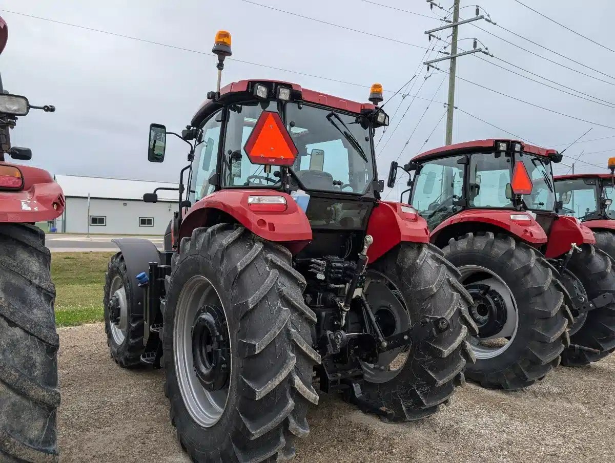 2022 Case IH FARMALL 140A