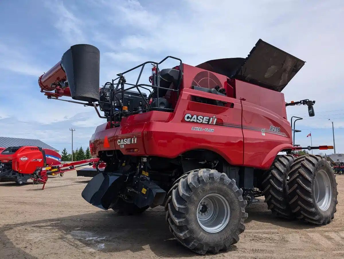 2023 Case IH 8250