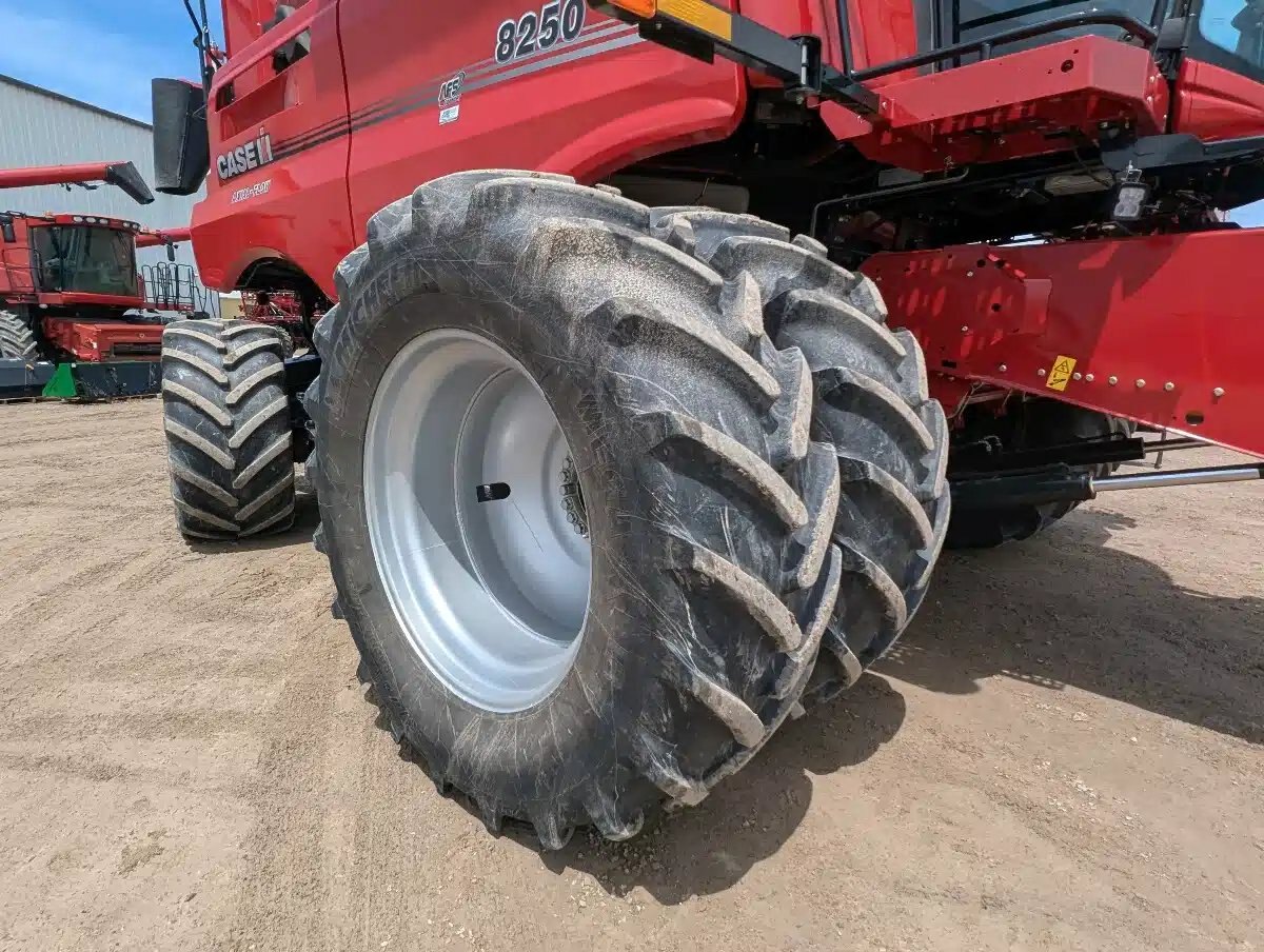 2023 Case IH 8250