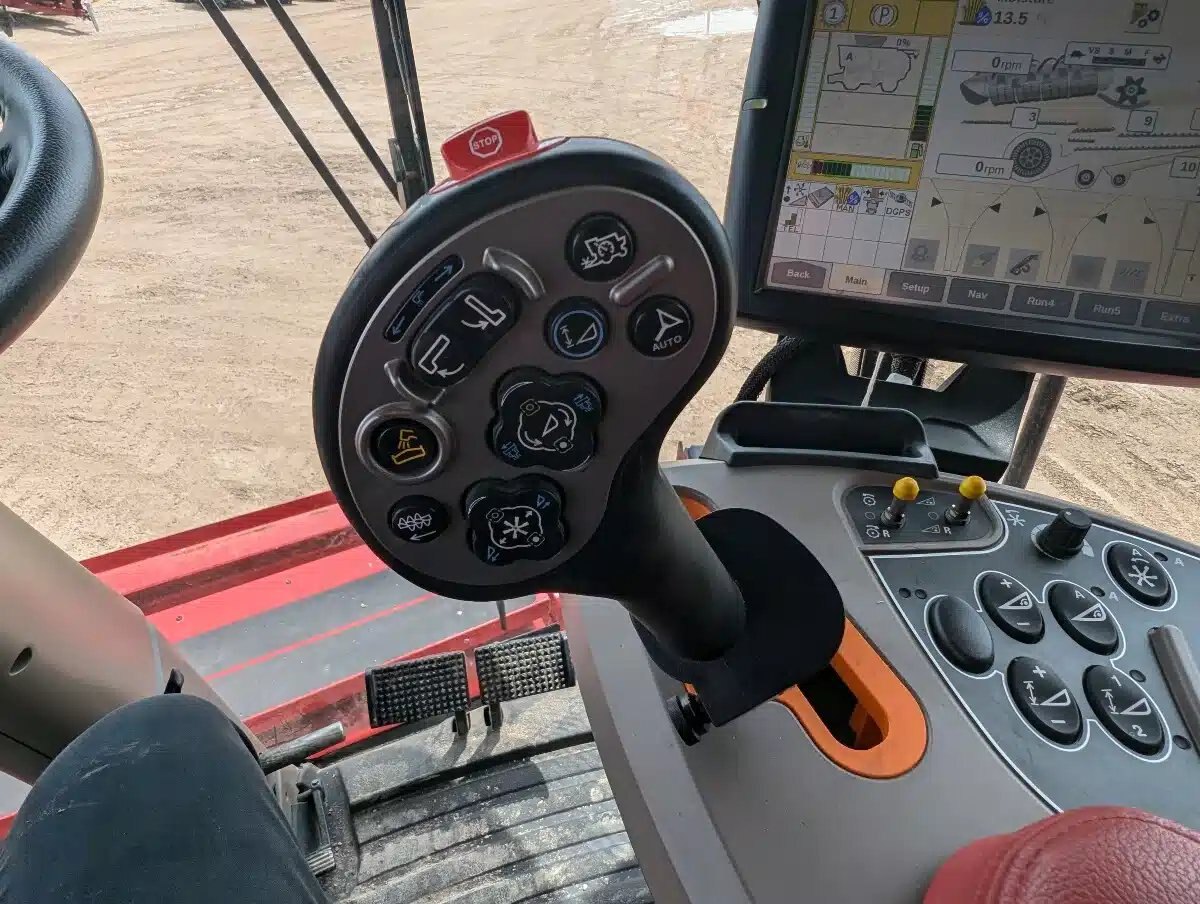 2023 Case IH 8250