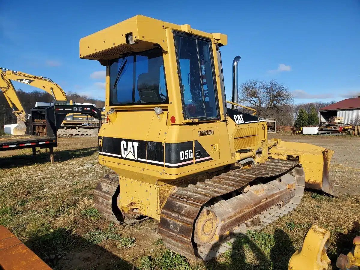 2006 Caterpillar D5G XL