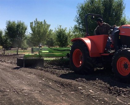 Schulte SRW 1000 Rock Windrower