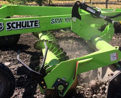 Schulte SRW 1000 Rock Windrower