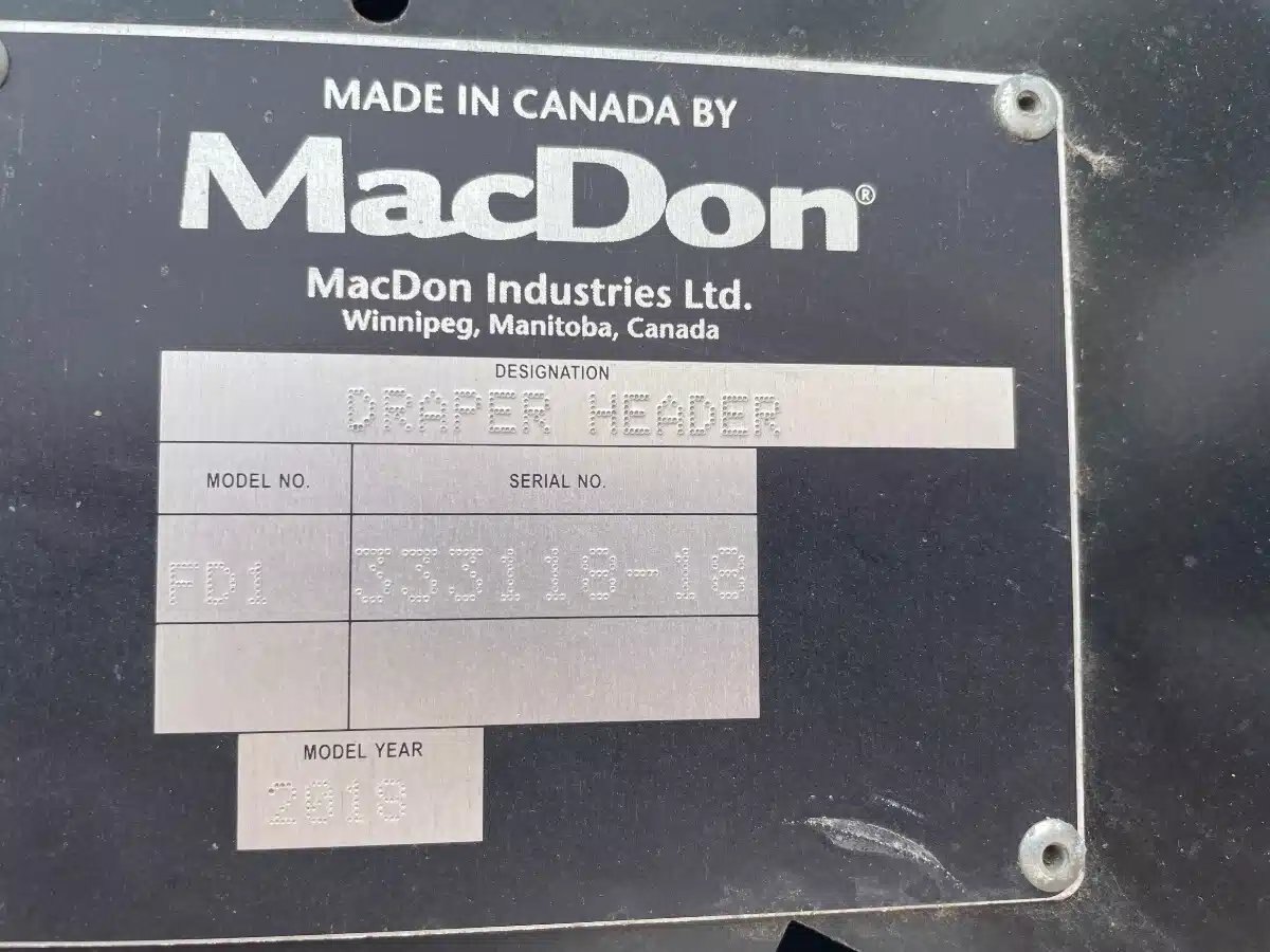 2018 MacDon Industries Ltd. FD135