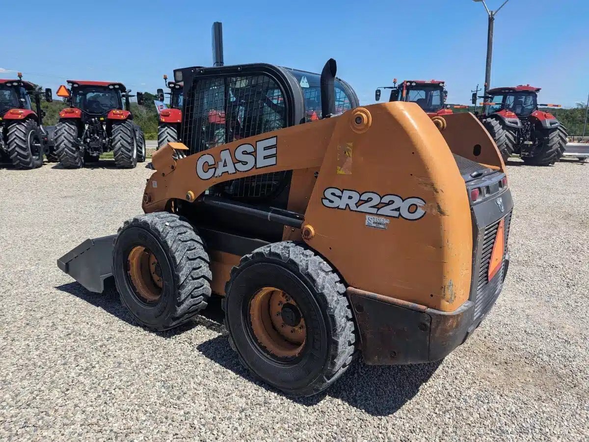 2018 Case SR220