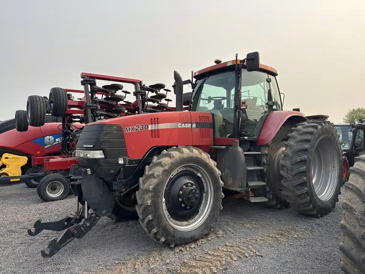 Case IH MX230