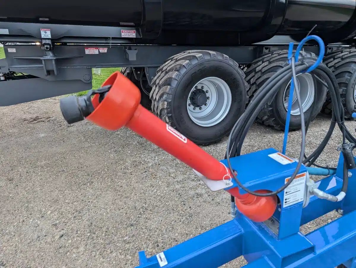 2025 Doyle Row Crop spreader