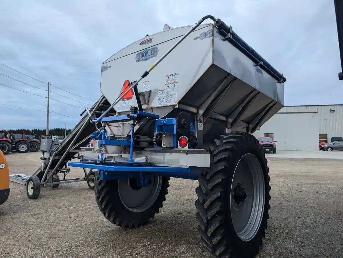 2025 Doyle Row Crop spreader