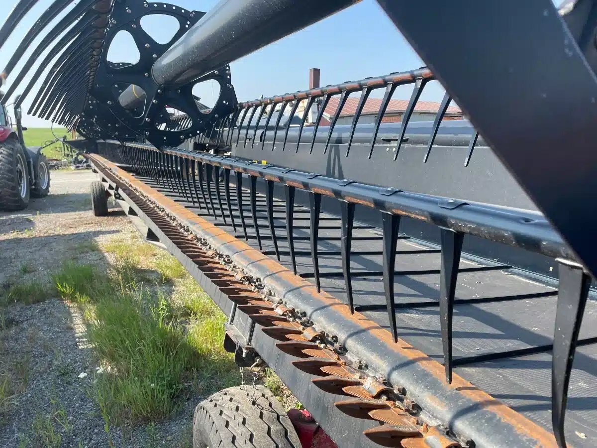 2016 MacDon Industries Ltd. FD75