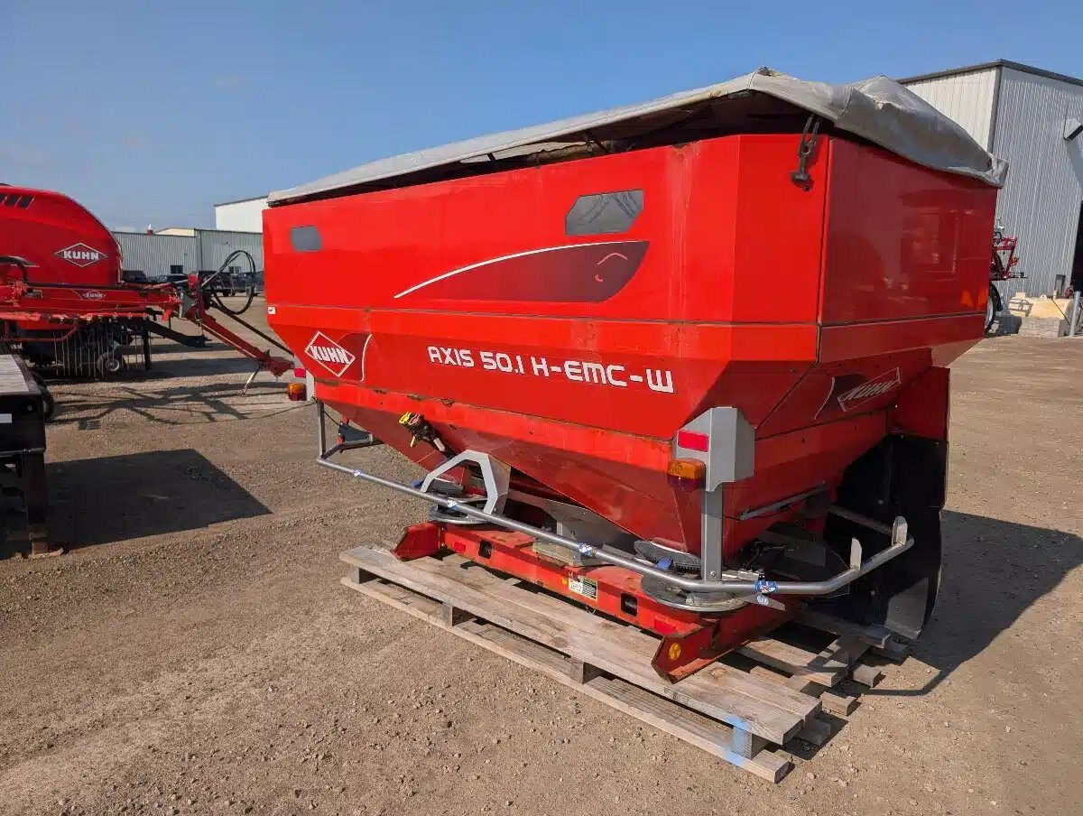 2015 Kuhn AXIS 50.1