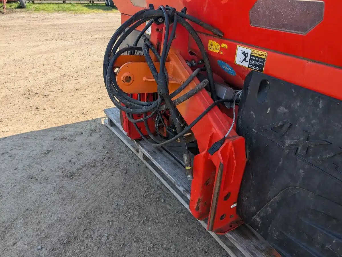 2015 Kuhn AXIS 50.1