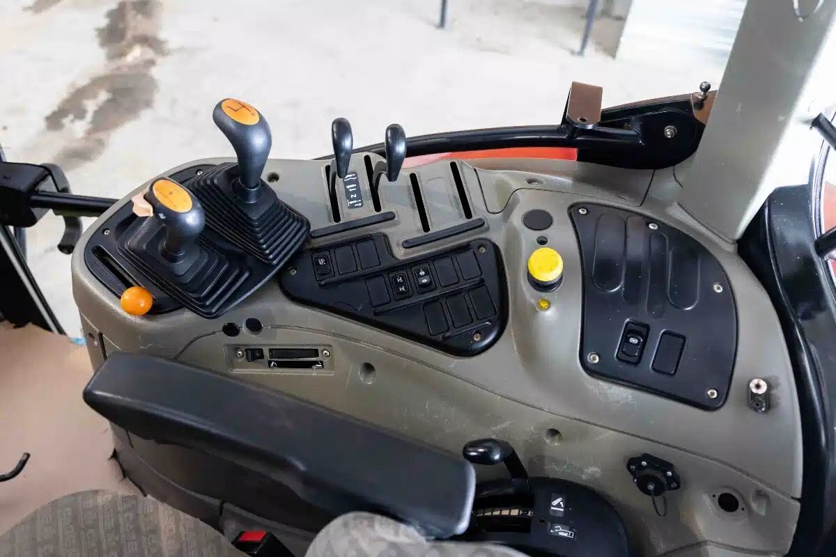 2009 Case IH MAXXUM 125