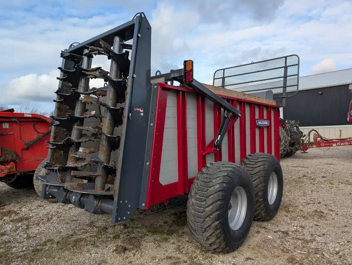 2023 Hagedorn HYDRA SPREAD EXTRAVERT 5440