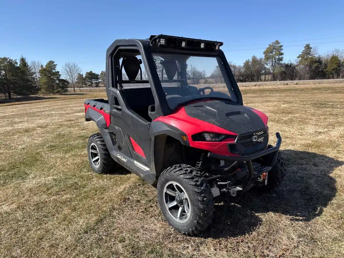 2018 Cub Cadet CHALLENGER 750