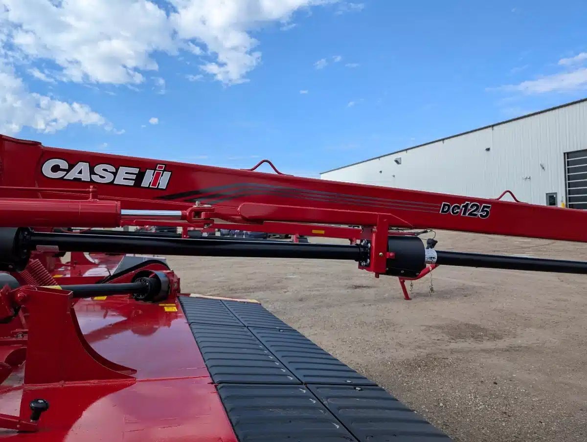 2024 Case IH DC125