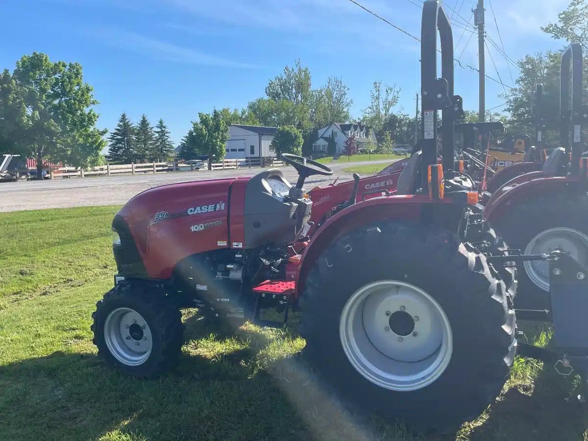 2023 Case IH Farmall 35A